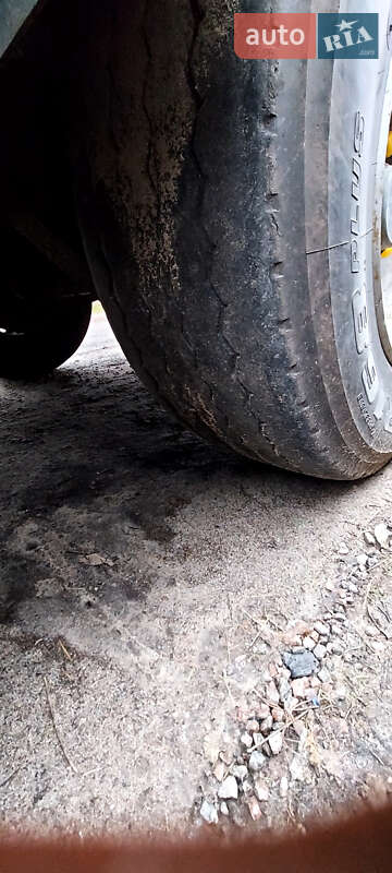 Самоскид напівпричіп Bodex KIS 3W-A 2007 в Новій Водолагі