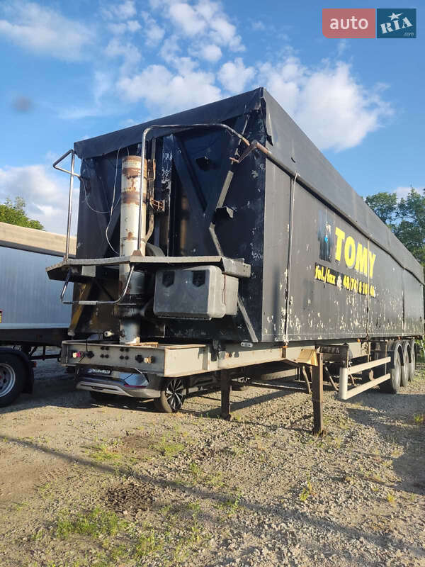 Самоскид напівпричіп Bodex KIS 3W-A 2007 в Чернігові