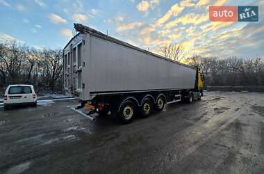 Самосвал полуприцеп Bodex KIS 3W-A 2015 в 