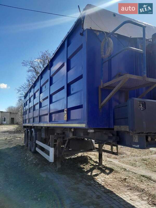 Зерновоз - полуприцеп Bodex KIS 3W-A 2006 в Запорожье