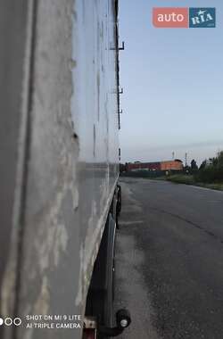 Самоскид напівпричіп Bodex KIS 3W-A 2008 в Охтирці