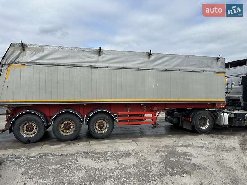 Самосвал полуприцеп Bodex KIS 3W-A 2011 в Остроге