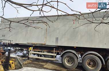 Зерновоз - полуприцеп Bodex KIS 3W-A 2007 в Шепетовке