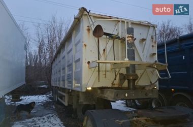 Самоскид напівпричіп Bodex KIS 3W-A 2008 в Дніпрі