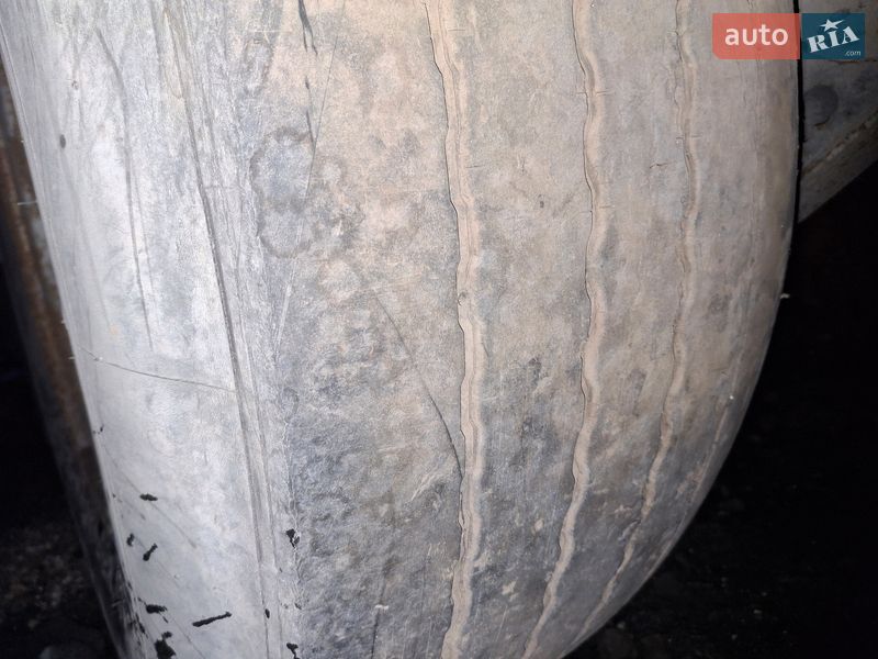 Самосвал полуприцеп Bodex KIS 3W-A 2008 в Днепре