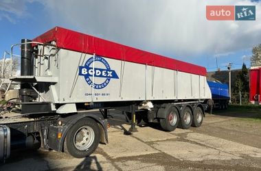 Самосвал полуприцеп Bodex KIS 3W-A 2007 в Черновцах