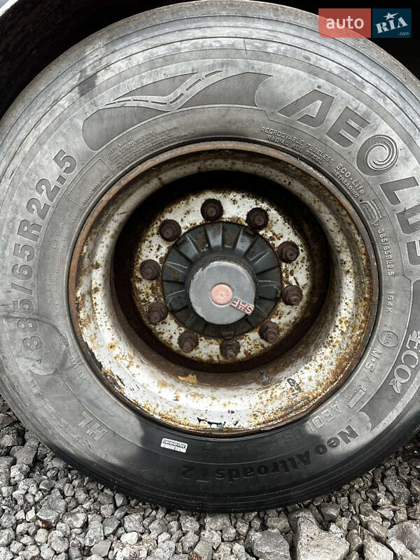 Самосвал полуприцеп Bodex KIS 3W-S 2008 в Днепре