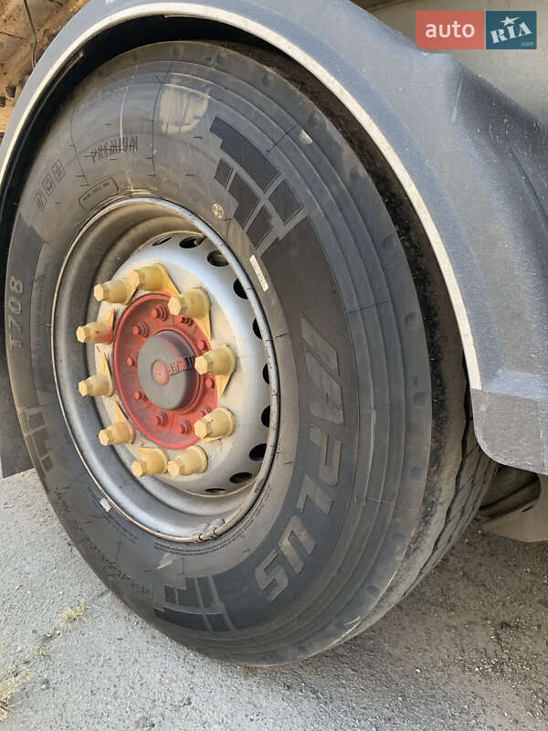 Самоскид напівпричіп Bodex KIS 3W-S 2009 в Миколаєві