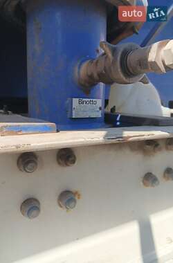 Зерновоз - полуприцеп Bodex KIS 3W-S 2010 в 