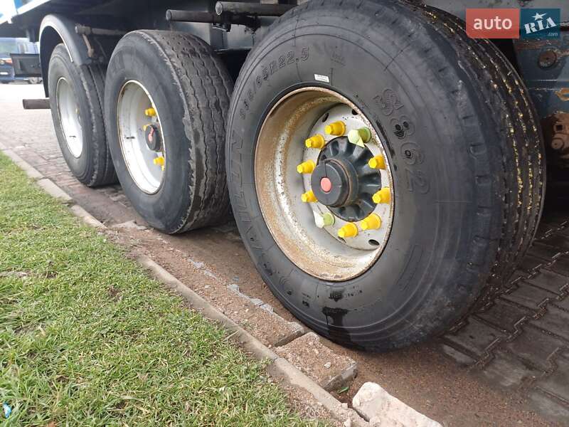 Самосвал полуприцеп Bodex KIS 3W-S 2010 в Одессе