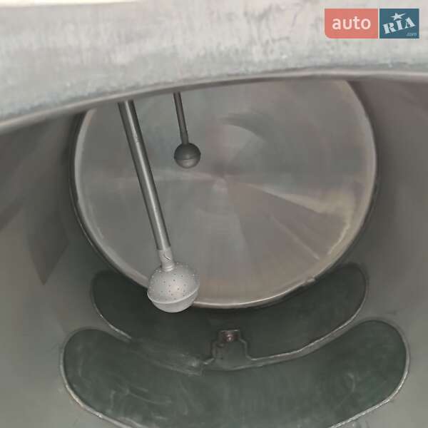 Цистерна полуприцеп Bodex KIS 3W 2012 в Краснограде