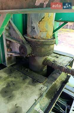 Самоскид напівпричіп Bodex KIS 2007 в 
