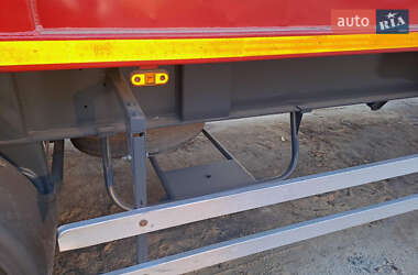 Самосвал полуприцеп Bodex Kiss 33 2004 в Николаеве