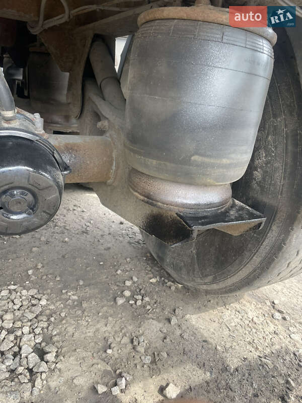 Самосвал полуприцеп Bodex Kiss 33 2005 в Обухове