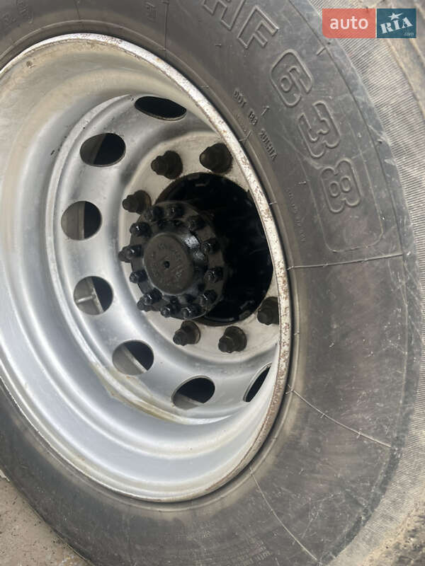 Самосвал полуприцеп Bodex Kiss 33 2005 в Обухове