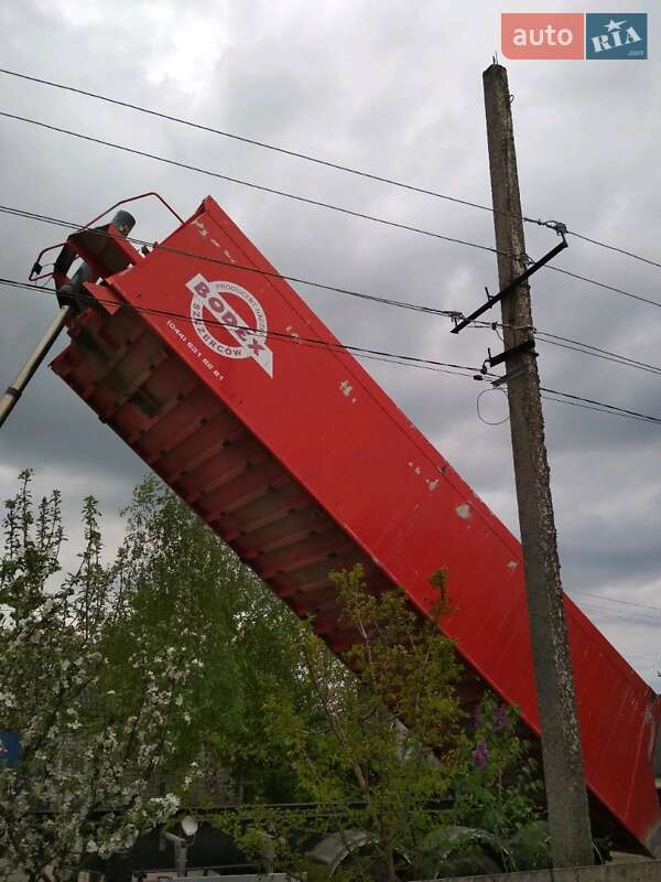 Самоскид напівпричіп Bodex Kiss 2006 в Полтаві