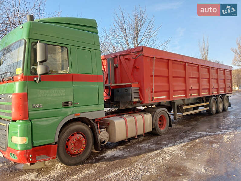 Зерновоз - напівпричіп Bodex Kiss 1998 в Дніпрі
