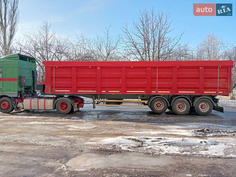 Зерновоз - напівпричіп Bodex Kiss 1998 в Дніпрі