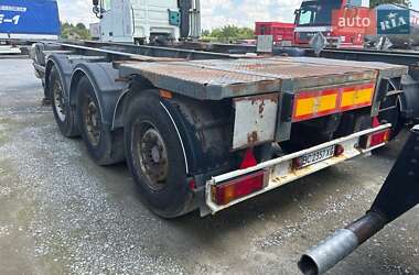 Контейнеровоз полуприцеп Bodex Kiss 2011 в Умани