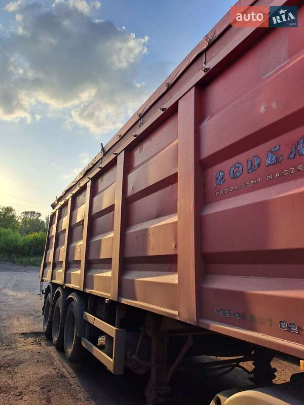 Самоскид напівпричіп Bodex Напівпричіп 2007 в Кропивницькому