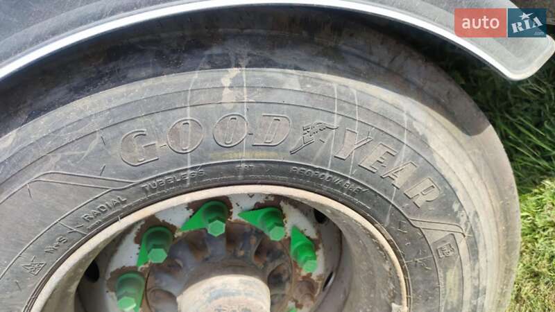 Самоскид напівпричіп Bodex Напівпричіп 2005 в Шишаках