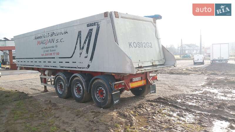 Зерновоз - полуприцеп Bodex SAF 2006 в Тячеве