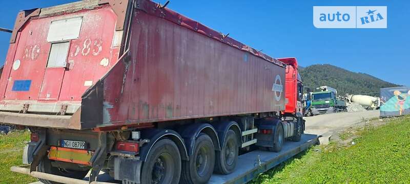 Зерновоз - напівпричіп Bodex SAF 2006 в Калуші