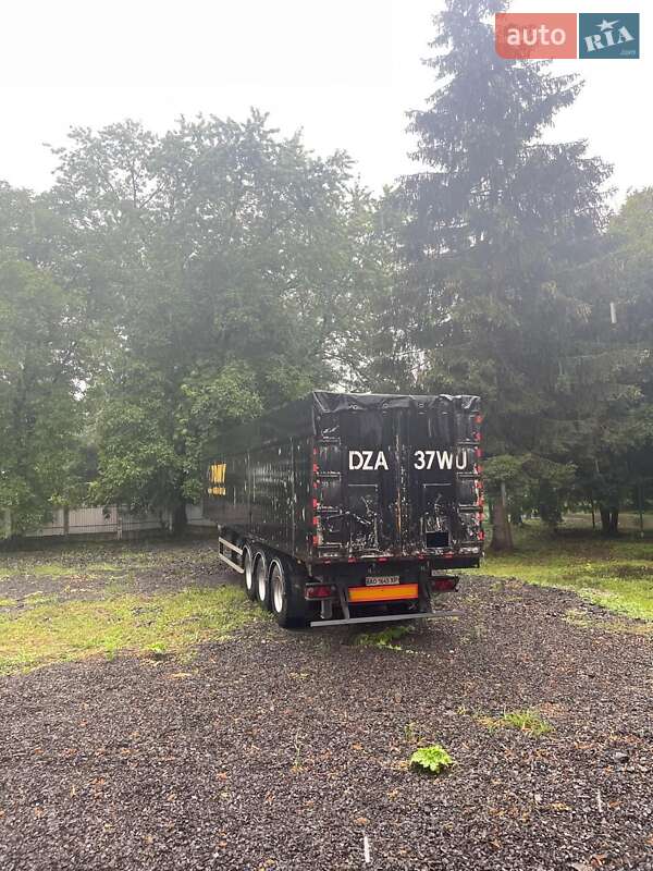 Зерновоз - полуприцеп Bodex SAF 2008 в Иршаве