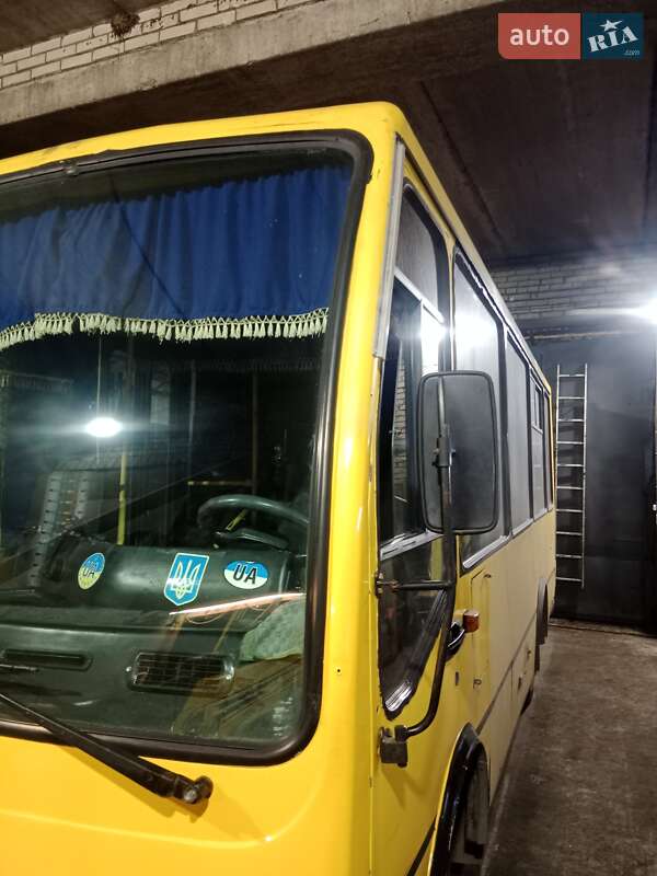 Приміський автобус Богдан А-069 2006 в Києві