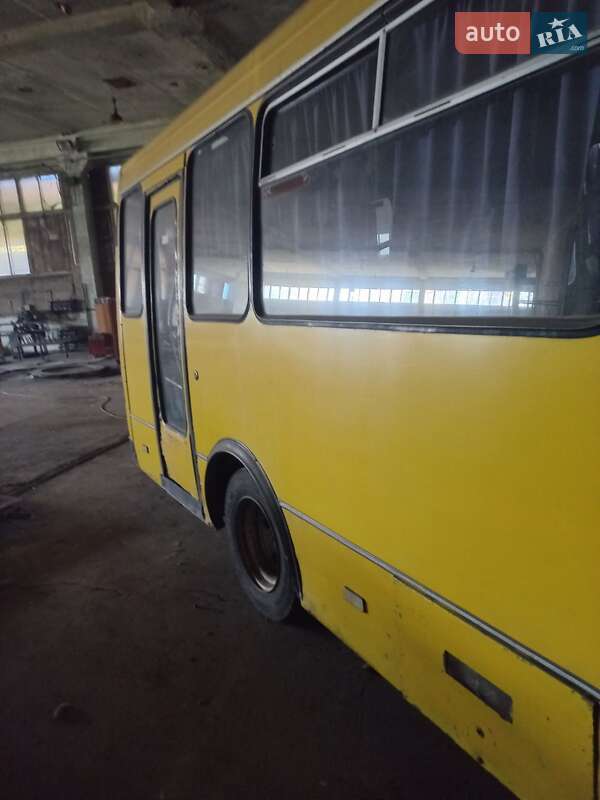 Міський автобус Богдан А-091 2004 в Марганці