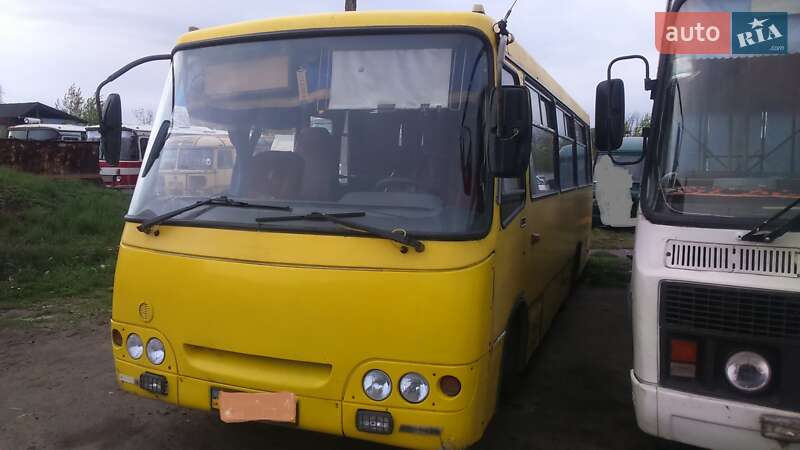 Пригородный автобус Богдан А-092 2006 в Львове фото 4 Пригородный автобус Богдан А-092 2006 в Львове