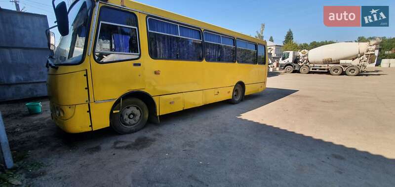Міський автобус Богдан А-092 2005 в Бориславі