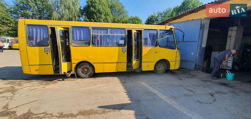 Городской автобус Богдан А-092 2005 в Бориславе