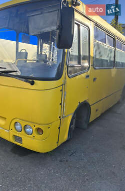 Міський автобус Богдан А-092 2008 в Чернівцях