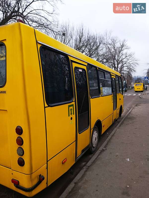 Городской автобус Богдан А-092 2004 в Киеве