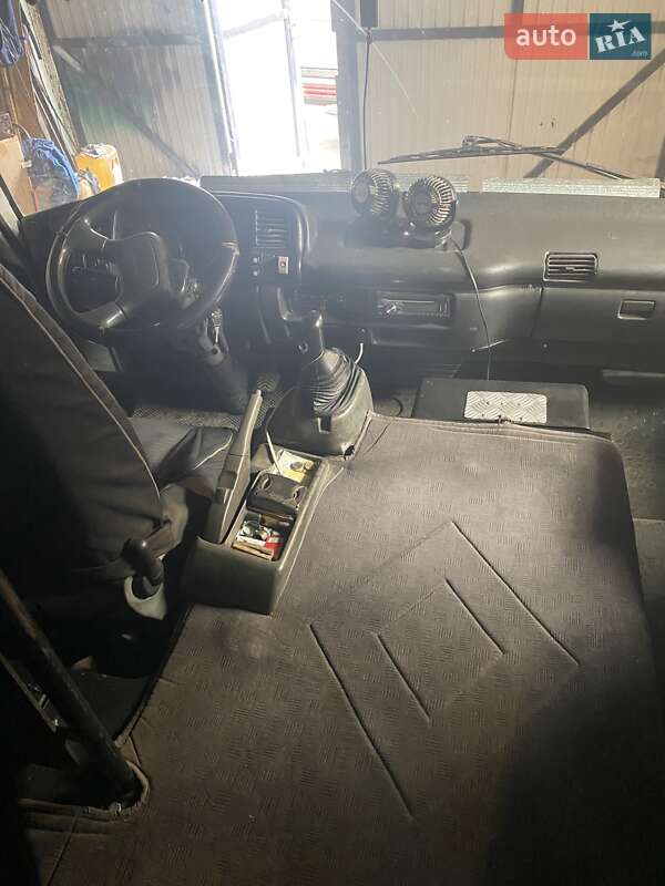 Пригородный автобус Богдан A-401 2006 в Коломые фото 6 Пригородный автобус Богдан A-401 2006 в Коломые