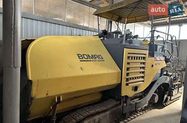 Асфальтоукладчик Bomag BF 2007 в Броварах