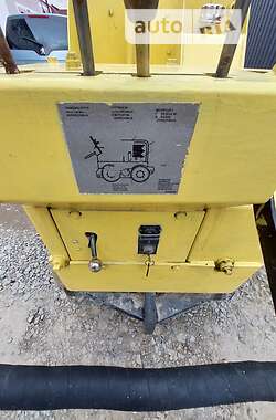 Каток грунтовый Bomag BM 2002 в 