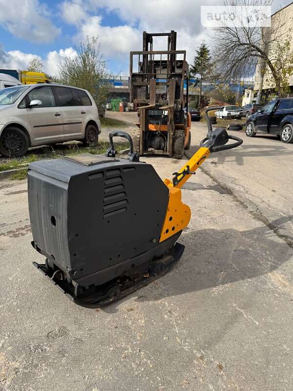 Трамбовщик (Вибронога) Bomag BPR 2012 в Львове