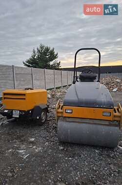 Дорожній каток Bomag BW-120AD 2010 в Львові