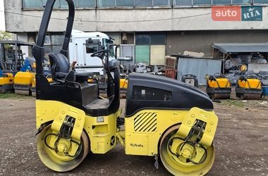 Дорожній каток Bomag BW-120AD 2010 в Львові