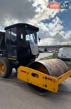 Каток грунтовый Bomag BW 2003 в 