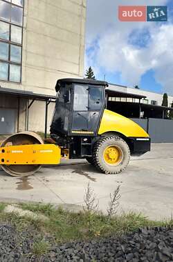Каток грунтовый Bomag BW 2003 в 