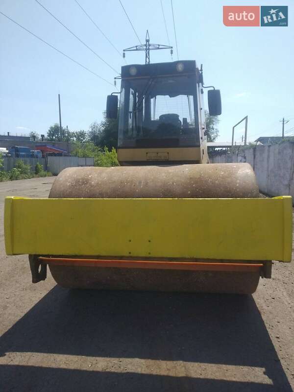 Дорожній каток Bomag BW 2008 в Кривому Розі