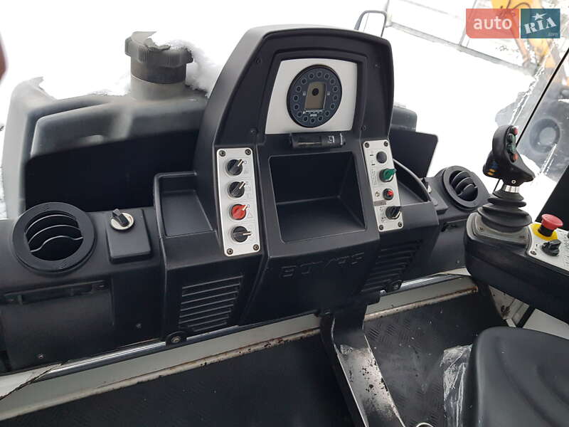 Дорожный каток Bomag BW 2010 в Ровно фото 11 Дорожный каток Bomag BW 2010 в Ровно