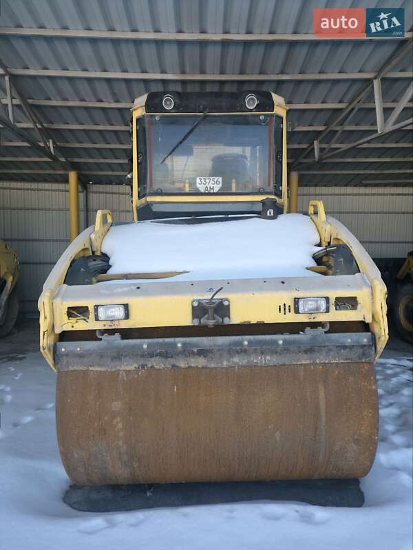 Дорожный каток Bomag BW 2007 в Житомире
