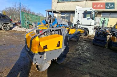 Дорожній каток Bomag BW 2019 в Львові