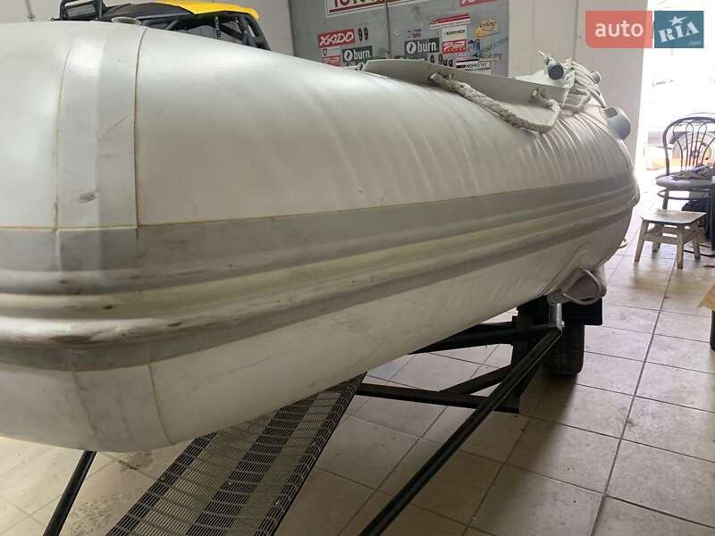Лодка BRIG B380 2010 в Харькове