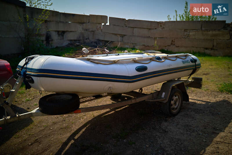 Човен BRIG B380 2012 в Кривому Розі