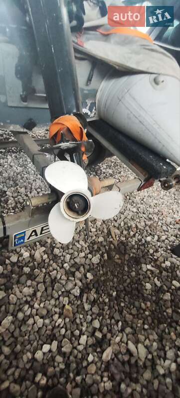 Лодка BRIG F360 2008 в Кривом Роге